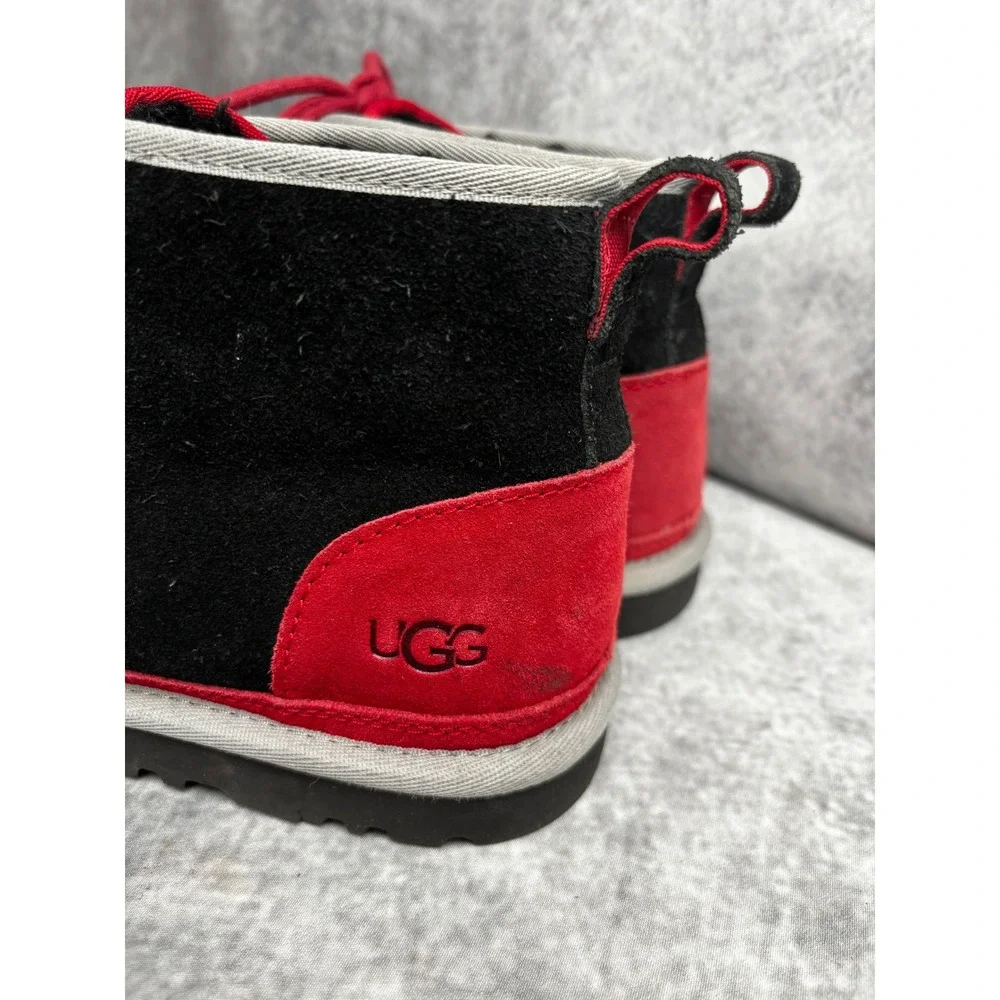 UGG Men's Neumel Black Red Gray Sherpa Lined Suede Chukka‎ Boots Size 8